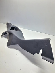 MOLDURA INFERIOR COLUNA BANCO TRAS DIR FORD KA 2015 A 2021