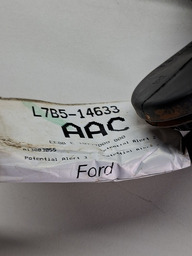 CHICOTE PORTA TRAS ESQ FORD KA SEDAN 2015 A 2021 