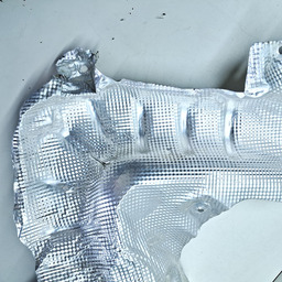 DEFLETOR CALOR TANQUE FORD KA 1.5 SEDAN 2015 A 2021 