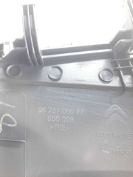 MOLDURA INFERIOR COLUNA CENTRAL DIREITA CITROËN C3 2013 19