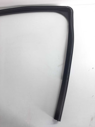 BORRACHA CANALETA VIDRO TRAS DIREITO CITROËN C3 2013 A 2019