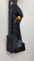 SUPORTE SOLEIRA TRAS ESQUERDA FIAT TORO 2017 A 2021