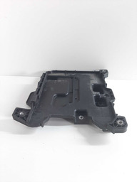 SUPORTE CAIXA BASE BATERIA 1.6 2013 A 18 PEQ DETALHE