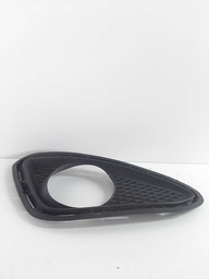 MOLDURA FAROL MILHA LADO DIREITO HB20 2012 A 2015