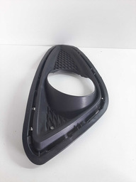 MOLDURA FAROL MILHA LADO DIREITO HB20 2012 A 2015