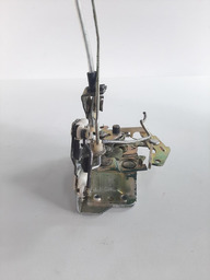 FECHADURA DIANTEIRA DIREITA VOLKSWAGEN GOL G2 G3 1999 A 03