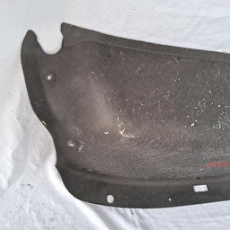 FORRO ACABAMENTO TAMPA TRAS AZERA  12 A 15 DETALHE