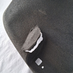 FORRO ACABAMENTO TAMPA TRAS AZERA  12 A 15 DETALHE