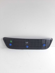 SOLEIRA PORTA TRAS ESQUERDA HYUNDAI AZERA 2012 A 16 DETALHE