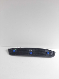 SOLEIRA PORTA TRAS ESQUERDA HYUNDAI AZERA 2012 A 16 DETALHE