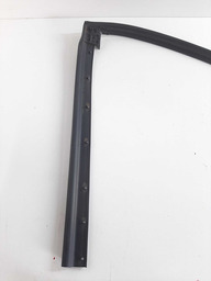 BORRACHA CANALETA TRASEIRA ESQUERDA AZERA 2012 A 16