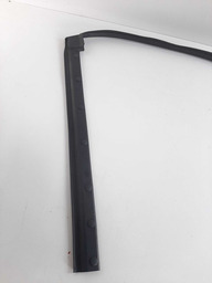 BORRACHA CANALETA TRASEIRA DIREITA HYUNDAI AZERA 2012 A 16