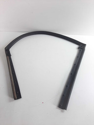 BORRACHA CANALETA TRASEIRA DIREITA HYUNDAI AZERA 2012 A 16