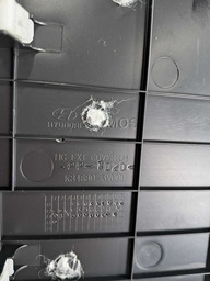 ACABAMENTO ESQUERDO CONSOLE CENTRAL AZERA 2012 A 2016 