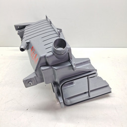 TAMPA LATERAL CAIXA VENTILAÇÃO AZERA 3.0 2012 A 16