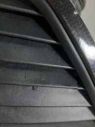 DIFUSOR AR LATERAL ESQUERDO HYUNDAI AZERA 2013 A 16 DETALHE