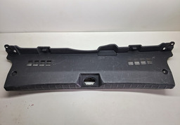 Moldura Interna Inferior Tampa Tras Azera 3.0 2012 A 2016