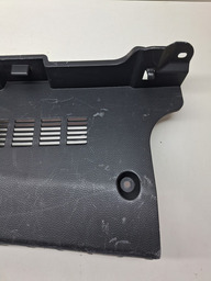 MOLDURA INTERNA INFERIOR TAMPA TRAS AZERA 3.0 2012 A 2016