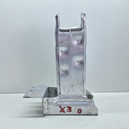 SUPORTE DIREITO ALMA PARACHOQUE DIANT BMW X3 2003 A 2011