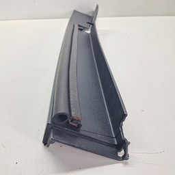 ACABAMENTO COBERTURA PARABARRO DIREITO AZERA 3.0 2012 A 16