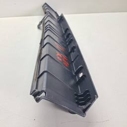 ACABAMENTO COBERTURA PARABARRO DIREITO AZERA 3.0 2012 A 16