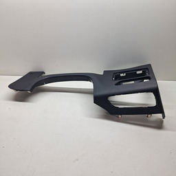 MOLDURA INFERIOR PAINEL ESQUERDO HYUNDAI AZERA 2012 A 2016