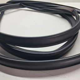 BORRACHA PORTA DIANTEIRA DIREITA (CARROCERIA) AZERA 12 A 17