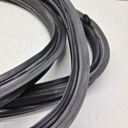 BORRACHA TAMPA TRASEIRA AZERA 3.0 2012 A 2015