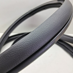 BORRACHA CARROCERIA TRASEIRO ESQUERDO AZERA  3.0 2012 A 16