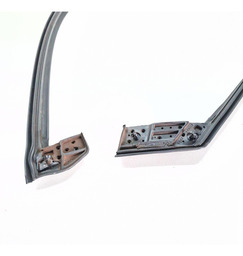 BORRACHA VEDAÇÃO DIANTEIRA DIREITA HYUNDAI AZERA 2012 A 16