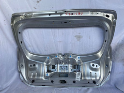 TAMPA TRASEIRA SANDERO 2015 2016 A 2020 S/ FURO AEROFÓLIO