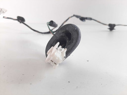 CHICOTE PORTA TRASEIRA ESQUERDA RENAULT SANDERO 2016 A 2023