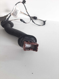 CHICOTE PORTA TRASEIRA ESQUERDA RENAULT SANDERO 2016 A 2023