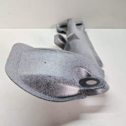 ACABAMENTO PARABARRO TRASEIRO ESQUERDO SANDERO 2016 A 2023