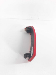 REFLETOR DIREITO PARACHOQUE TRASEIRO SANDERO 2016 A 2023