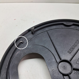 TAMPA BOMBA COMBUSTÍVEL SANDERO LOGAN 2016 A 2023 DETALHE 