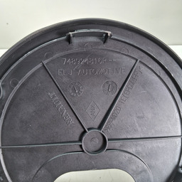 TAMPA BOMBA COMBUSTÍVEL SANDERO LOGAN 2016 A 2023 DETALHE 