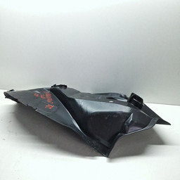 PARABARRO CAPA RODA TRAS DIREITA RENAULT SANDERO 2016 A 23