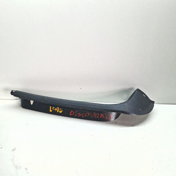 ACABAMENTO LATERAL TAMPA TRASEIRA ESQ DISCOVERY 3 2006 A 09