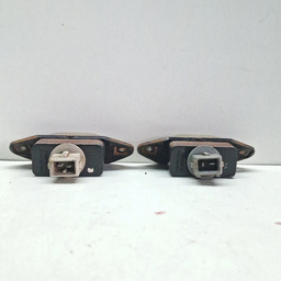 PAR LUZ PLACA VOLKSWAGEN GOL 1995 A 2000