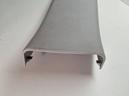 ACABAMENTO INFERIOR COLUNA CENTRAL DIR KIA OPIRUS 2007 2008