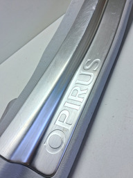 SOLEIRA TRASEIRA DIREITA KIA OPIRUS 3.8 2007 2008 