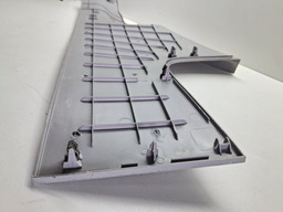 ACABAMENTO TRASEIRO LADO DIREITO KIA OPIRUS 3.8 2007 2008