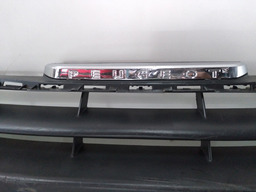 GRADE SUPERIOR PARACHOQUE DIANT PEUGEOT 208 2013 A 2015