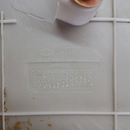 ACABAMENTO COLUNA TRASEIRA LADO ESQ KIA OPIRUS 2007 2008