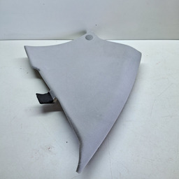 ACABAMENTO COLUNA TRASEIRA LADO ESQ KIA OPIRUS 2007 2008