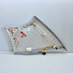 ACABAMENTO COLUNA TRASEIRA LADO DIR KIA OPIRUS 2007 2008