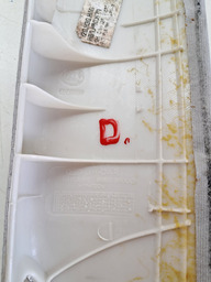 ACABAMENTO COLUNA DIANTEIRA DIREITA KIA OPIRUS 2007 2008