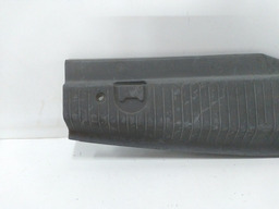 MOLDURA INFERIOR PORTA MALA CHEVROLET MERIVA 2003 A 2012 