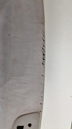 TAMPÃO BAGAGITO KIA OPIRUS 3.8 2007 2008 DETALHE